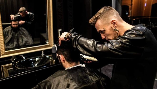 Návštěva barber shopu pro muže