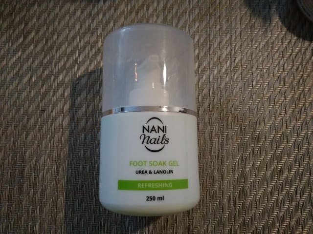 Recenze nákupu nehtové kosmetiky na e-shopu NaniNails